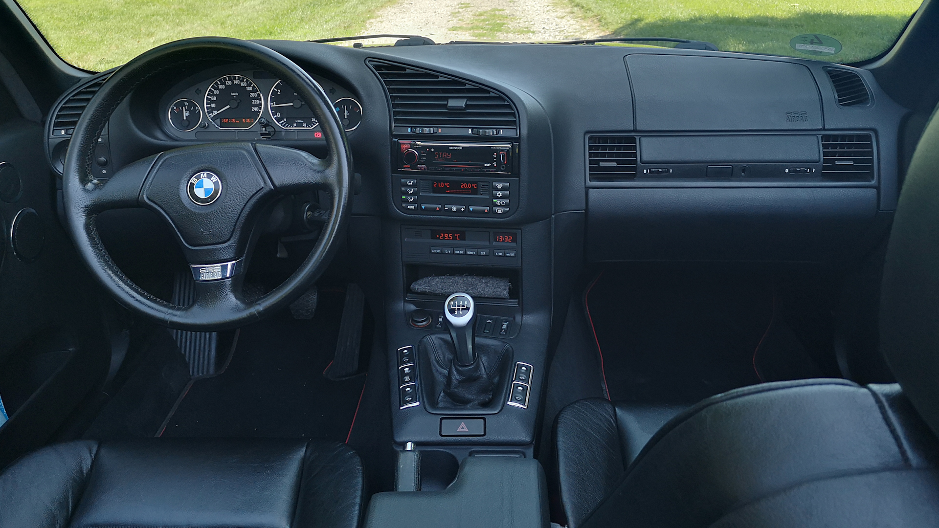 cw-shine, Chemie & wasserfreie Fahrzeugpflege, Fahrzeugaufbereitung, Calw, Althengstett, Herrenberg, Nagold, Bad Liebenzell, spot repair, Lackreinigung, Autopolitur & Lackpolitur, Lackaufbereitung, Teillackierungen, Lackversiegelung, Nano- & Keramikversiegelung, Autohandwäsche, Felgenreinigung, Motorraumreinigung, Chrompolitur, Scheinwerferaufbereitung, Autowachs, Langzeitversiegelung, Innenraumreinigung, Dachhimmelreinigung, Polsterreinigung, Lederreinigung, Spezial & Gewerbe, Verkaufsaufbereitung, Leasingrückläufer, Auslieferungsaufbereitung, Bring- & Holservice.